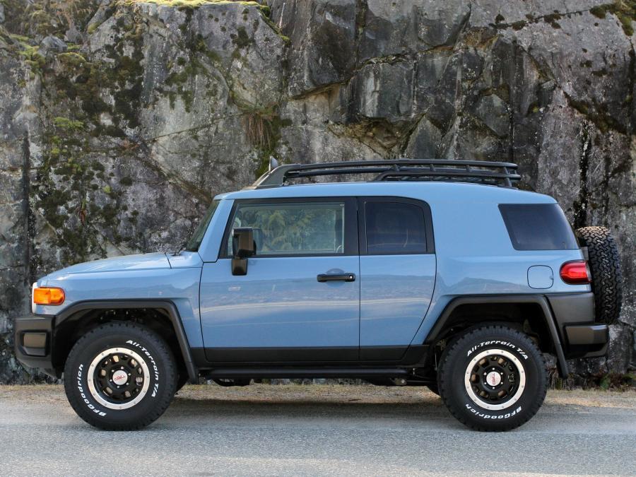  Toyota FJ Cruiser Trail Teams Ultimate Edition 2014 года  (фото 22 из 25)